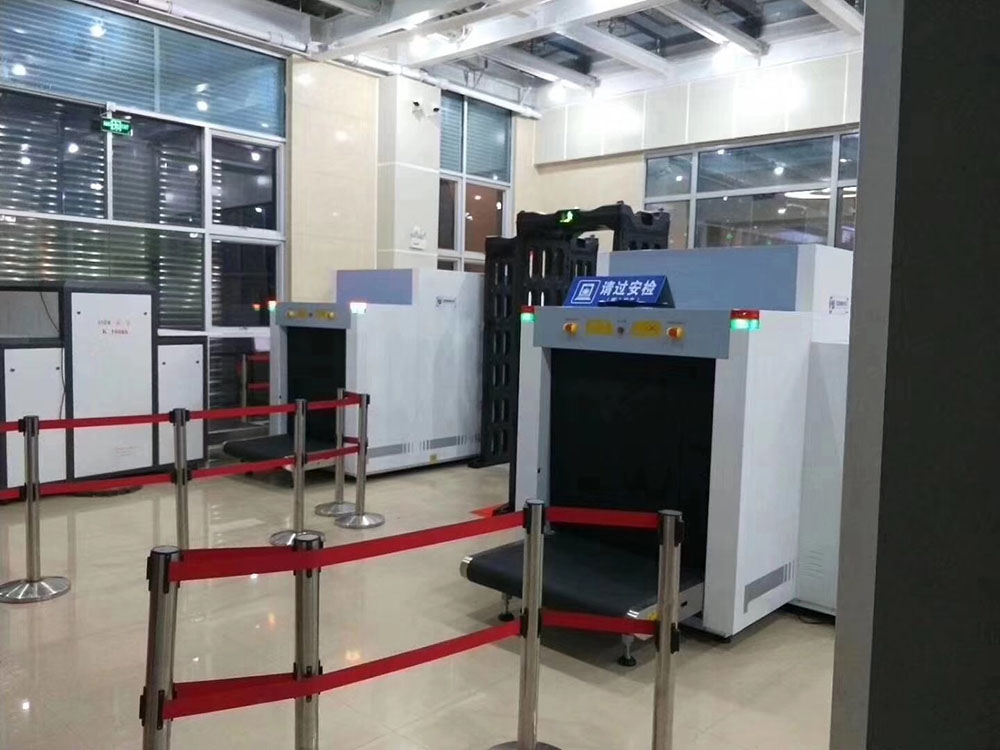 6台安檢機同時運作，1分多鍾進站！北京又有五座地鐵站退（tuì）出（chū）限流圈