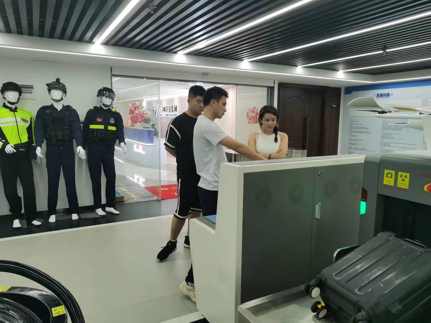 遼寧客戶來司參觀（guān），天美mv星空mv免费观看為其展示創新產品與卓越技術